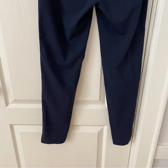 $265 NWOT Vince Navy Blue Wool Slim Straight-leg Cropped Trousers Dress Pants 4 - Picture 9 of 11
